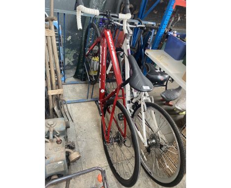 A Focus Paralane aluminium frame road bike, Tiagra group set ( 2 by 10 ), carbon fork, disk brake, frame size M, stack 577mm,