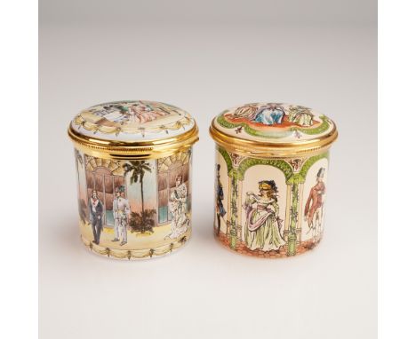 An elegant pair of Halcyon Days Enamels commemorative boxes created in collaboration with The Metropolitan Opera, made in Bil