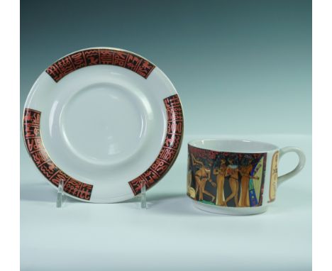 An eye-catching porcelain teacup and saucer set by The Royal Porcelain Sculpture collection, featuring a vivid and detailed a