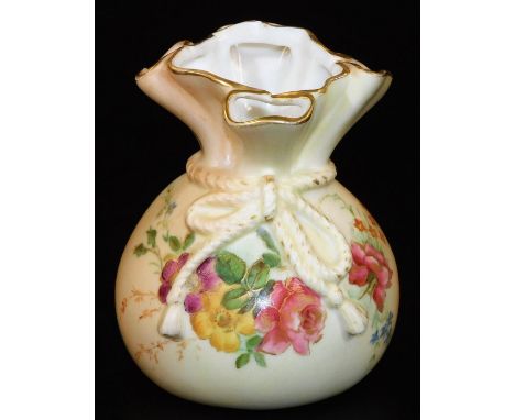A Royal Worcester blush ivory vase, decorated with simple flower sprays, 1903, 10cm H.  There is no apparent damage or restor