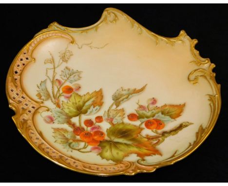 A Royal Worcester blush ivory plate, decorated with red currants with a pierced border, shape code 1426, c1892, 22cm Dia.  Th