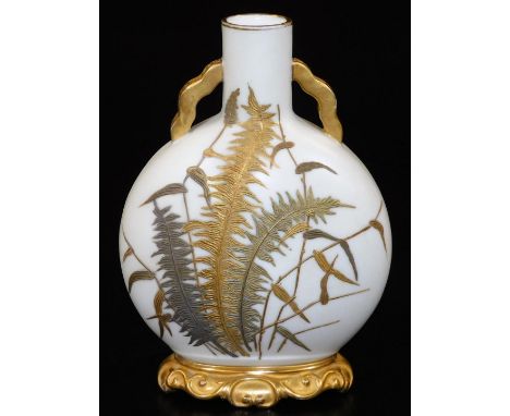 A Royal Worcester blush ivory moon flask, decorated with bronzed and raised paste ferns, c1900, 14cm H.  There is no apparent