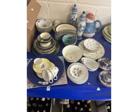 Mixed Lot: Various dinner ware and other ceramics to include a pair of 20th Century Delft vases, novelty pig shaped teapot, v