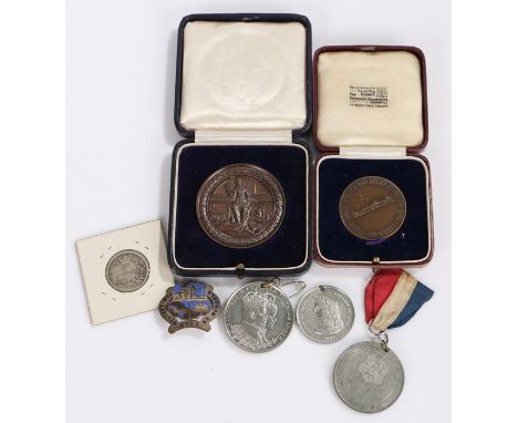 Collection of medallions, to include Royal Mid Surrey 25-4-40 Daily Sketch War Relief Fund, Coronation medals, Victorian Love