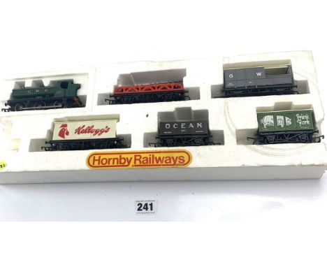 Part boxed Hornby Railways 00 gauge train set inc. GWR locomotive and 5 wagons