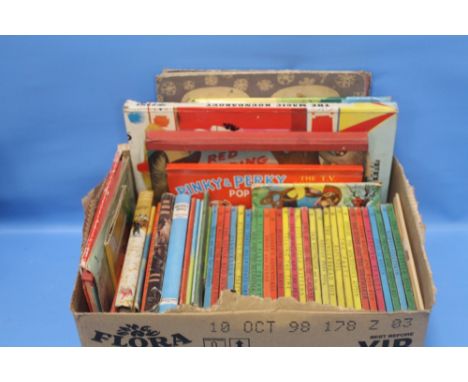 A SMALL COLLECTION OF CHILDREN'S COLLECTABLE BOOKS to include Ladybird Books 'Bunnykins Picnic Party' with dust jacket, 'The 