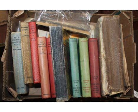 FRANK RICHARDS BILLY BUNTER THE MAGNET - various original books and magazines to include first editions without dustjackets, 