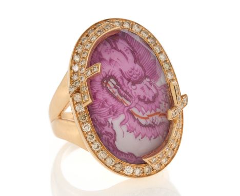 MEISSENMystery. Diamant-Ring. Herkunft: Deutschland. Datierung: Um 2000. Material: 750/- Roségold, Punze, mehrfarbiges Email.