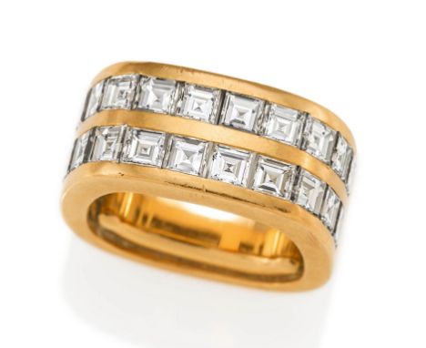 DIAMANT-RING. Herkunft: Schweiz, Zürich. Datierung: 1981. Material: 750/- Roségold, Punze. Gesamtgewicht: ca. 23,0 g. EU-RM: 