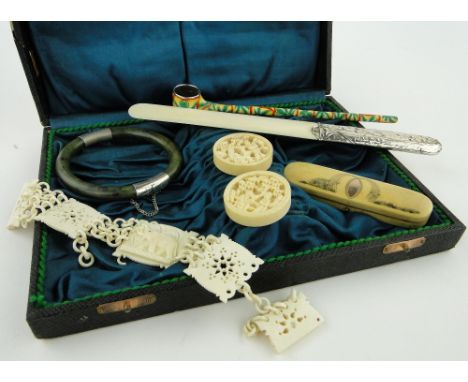 Ivory bangle,
counters, jade bangle, etc.