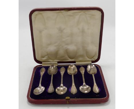 Set of six silver tea spoons: cased,  weight 65.2 grams 