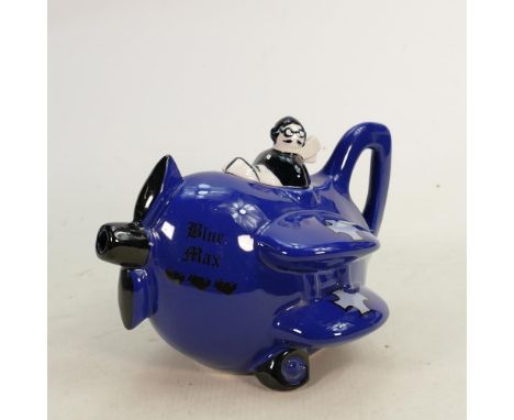 Carltonware Blue Max Novelty Teapot: 