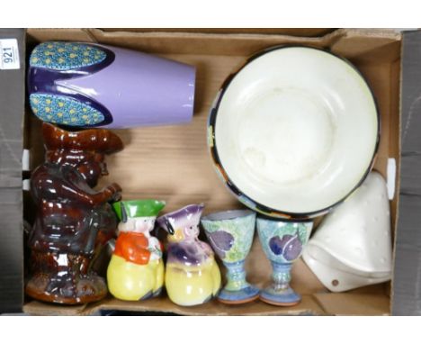 A mixed collection oof items to include: Carltonware hand decorated fruit bowl, treacle glazed toby jug, Eichwald vase etc 