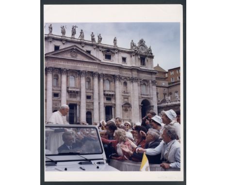 One color gelatin silver print or original vintage press photographic reproduction from the archives of the Star Tribune depi