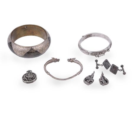 A collection of Chinese export silver and metal costume jewellery, including: one silver bracelet, stamped with 'Fu Xing' on 