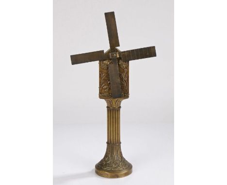 French Art Nouveau period brass ladies boudoir table fan, the clockwork fan with a button to the top to spin the blades, make