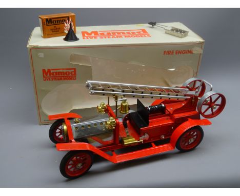 Mamod Steam Fire Engine FE1, boxed Condition Report Click here for further images, condition, auction times & delivery costs