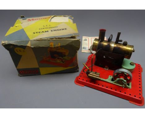 Mamod S.E 2 Stationary Steam Engine, boxed Condition Report Click here for further images, condition, auction times & deliver