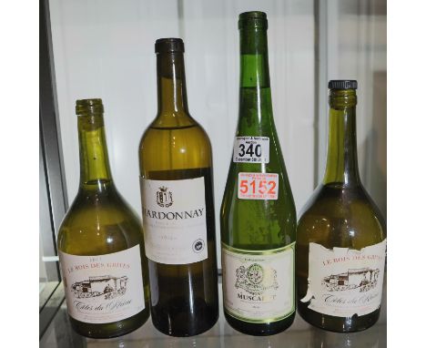 Four bottles of mixed white wine (4). P&amp;P Group 3 (£25+VAT for the first lot and £5+VAT for subsequent lots) 