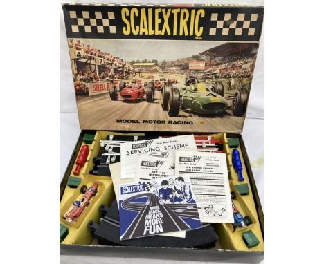 Scalextric: A boxed Scalextric, Set No. 50. Original 1960’s set in good condition with good box including instructions. Cars 