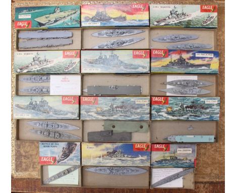 Eaglewall: A collection of assorted model kit ships, in made condition, contained within various Eaglewall 1/1200 Scale boxes