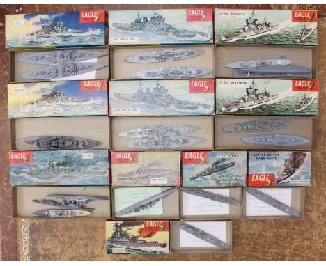 Eaglewall: A collection of assorted model kit ships, in made condition, contained within various Eaglewall 1/1200 Scale boxes