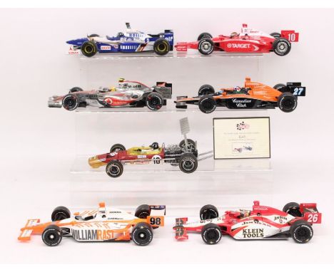 Diecast: A collection of seven assorted 1:18 scale diecast vehicles to include: Onyx, Greenlight, Minichamps, and Quartzo. Un