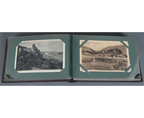 Postkartenalbum mit ca. 90 Grußkarten a.d. Jahren1924 / 1925 / 1926 / 1927 / 1928 / 1929 u.a. mit den Ansichten von Bad Dürrh
