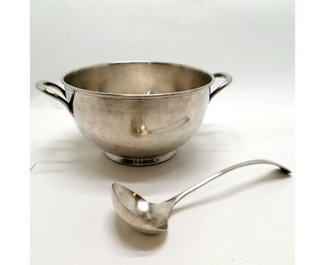 Elkington large plated serving bowl with 2 handles (26cm diameter) t/w large matching ladle (31cm long) - both in used condit