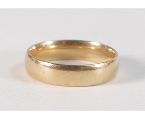 9ct gold wedding ring, size L,2.6g. 