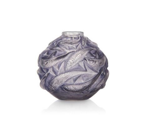  RENÉ LALIQUE (1860-1945) OLERON VASE, NO. 1008 designed 1927clear, frosted and blue stainedengraved R. Lalique France No. 10