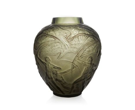  RENÉ LALIQUE (1860-1945) ARCHERS VASE, NO. 893 designed 1921grey, and white stainedintaglio R. LALIQUE 26.5cm (10 ½in) high 