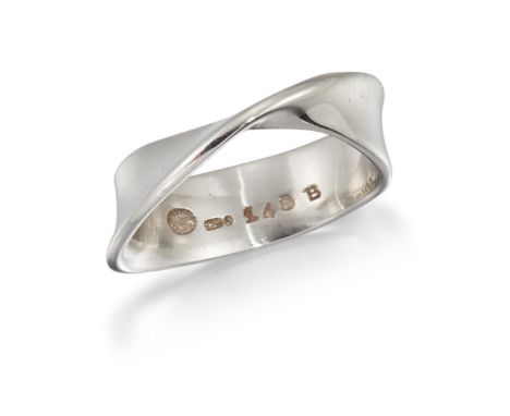 A DANISH SILVER&nbsp;MÖBIUS&nbsp;RING, DESIGNED BY&nbsp;VIVIANNA TORUN BÜLOW-HÜBE FOR GEORG JENSEN, number 148B, designed as 