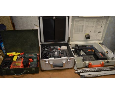 Cased Metabo drill, Performance tools 1200w plunging router and a Bosch GBH 24 vre drill with large drill bits 