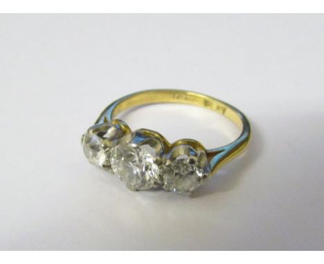 18ct gold 3 stone diamond ring centre stone 0.60 ct with 2 0.25ct stones size H