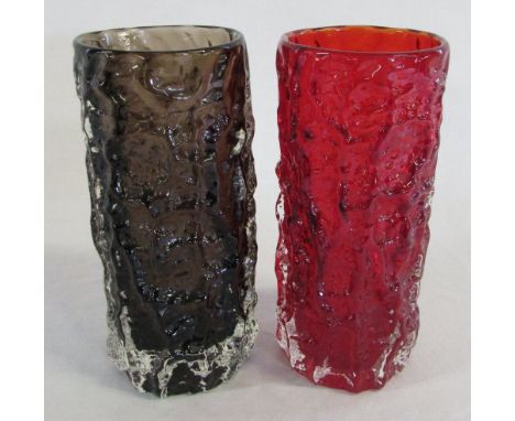Cinnamon and ruby red Whitefriars bark effect vases