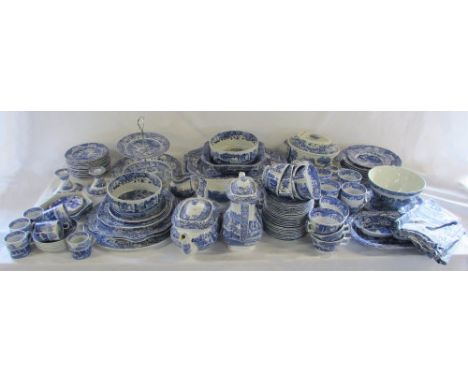 Large quantity of Spode Italian blue and white dinner/tea service