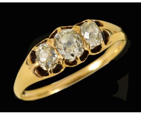 A Diamond three stone Ring set graduated old-cut stones, ring size K