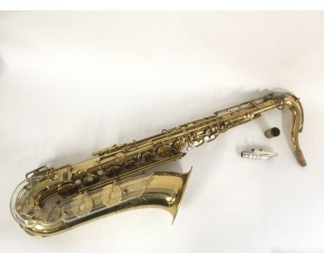 A late 1950s Keilworth 'The New King' tenor saxophone, serial number 28204. Comes with a highly sought after Selmer D mouthpi