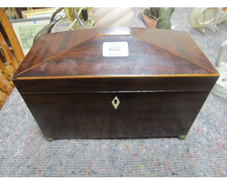A GEORGIAN MAHOGANY DOME TOPED DOUBLE TEA CADDY with dome lid