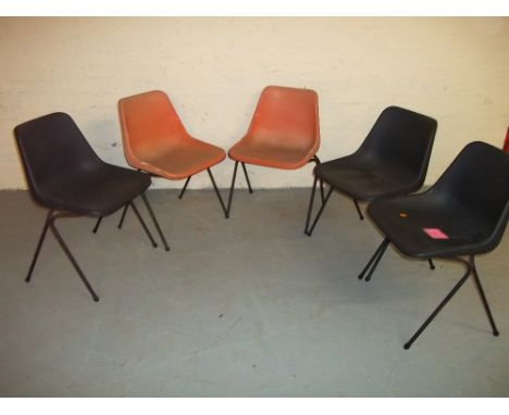 FIVE VINTAGE PLASTIC MOULDED SCHOOL TYPE CHAIRS