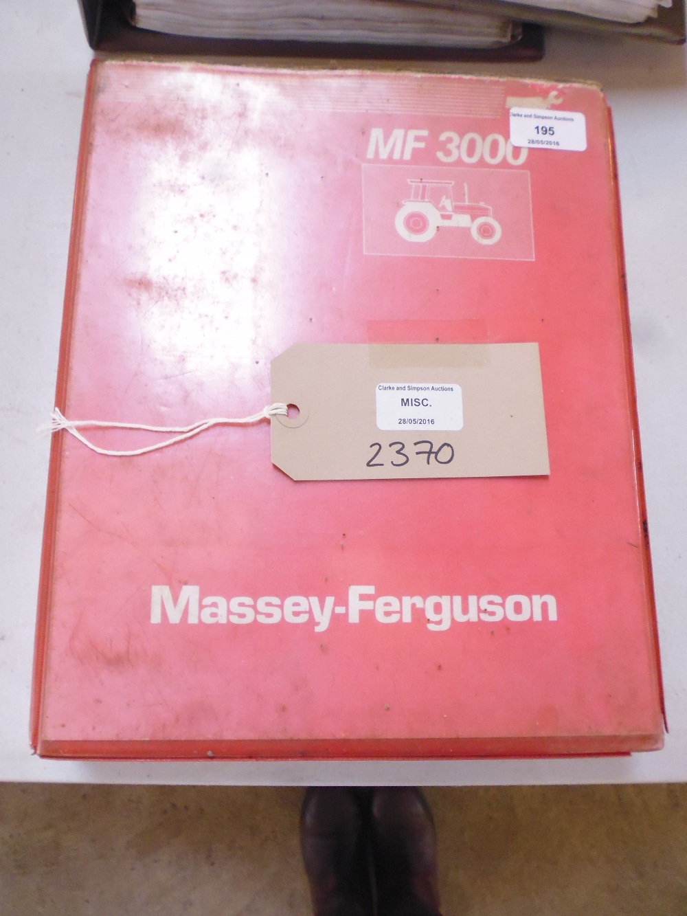 Lot 195 - Massey Ferguson 3000 Series workshop manual,