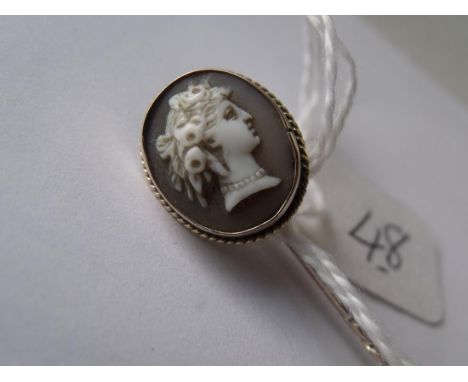 9ct cameo stick pin       