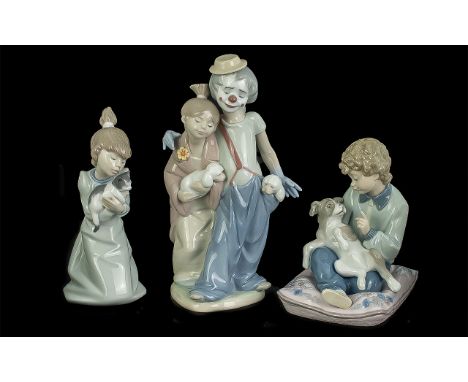 Three Lladro Figures, Lladro 7686 'Pals Forever' 2000 Society Members Only 9'' Figurine, depicting a clown and a girl, togeth