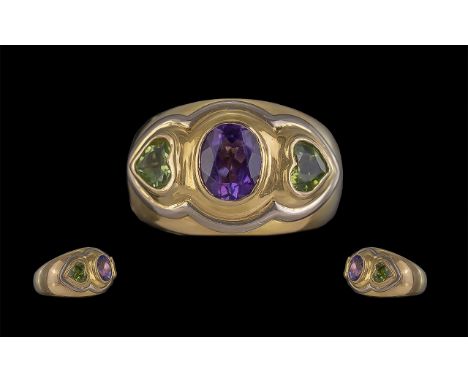 18ct Gold Heavy Gold Quality 3 Stone Peridot &amp; Amethyst Set Dress Ring - Marked 750 To Shank. The Teardrop Peridots Of Ex