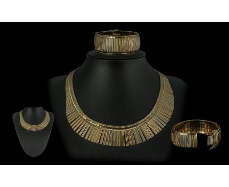 A Stunning Ladies 18ct Multi-Coloured Cleopatra Designed Necklace, Wonderful Warm Gold Colour, Marked 750 - 18ct. Size 12 - 1