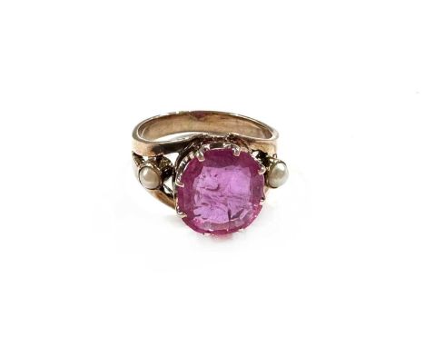 A gold pink sapphire dress ring, with cultured pearl and imitation pearl accent shoulders and tapered band, ring size K, 3.6g