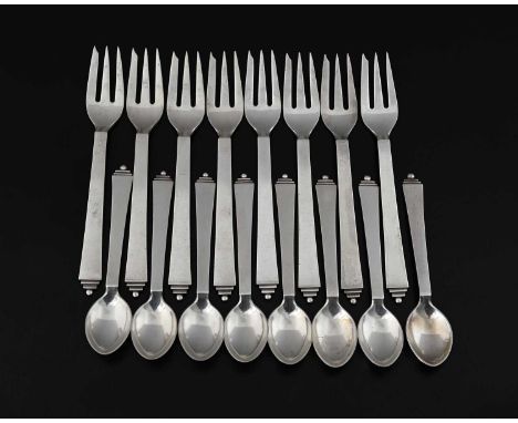 Harald Nielsen for Georg Jensen, a part set of Pyramid pattern silver flatware, designed circa 1926, including eight cake for