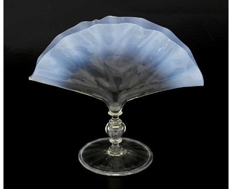Harry Powell for James Powell and Sons, Whitefriars, an Arts and Crafts Straw Opal glass fan vase, circa 1877, in the Venetia