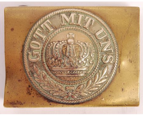 An original WWI First World War German Imperial ' Gott Mit Uns ' metal belt buckle with swastika &amp; eagle emblem to front.